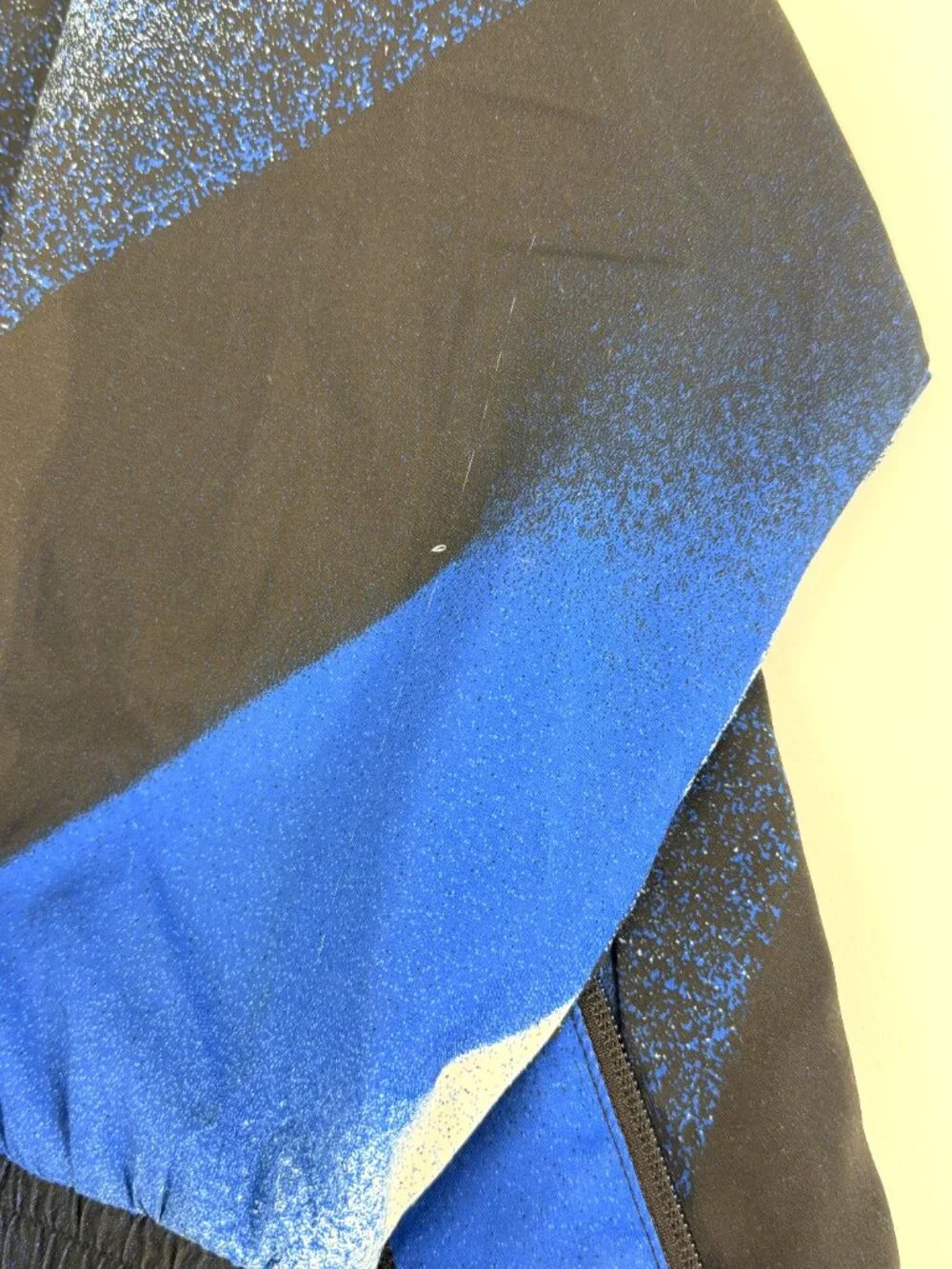 adidas Men’s M Blue Black Abstract Print Full Zip Track Jacket Logo